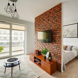 https://inside-warsaw-business-centre.warsawhotelspoland.com