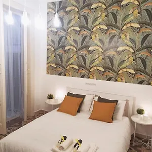 Con Cortile A 30 Mt. Dal Mare Apartament Bari