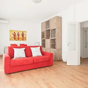  Apartment Santa Rita Roomy